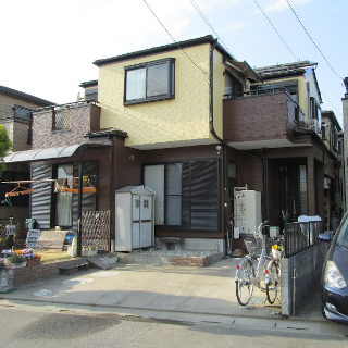 ツートンカラーのおしゃれな住宅に変身！屋根とバルコニーも塗装！（東京都武蔵野市）