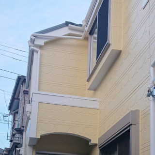 北側外壁にコケの生えたK様邸が、外壁塗装で新築のように！（東京都大田区）